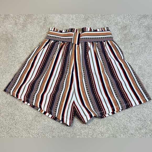 Striped Paperbag Elastic Tribal Boho Belted Shorts Size Medium - Picture 4 of 7